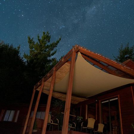 Cabañas Ayalén con vista al Lago Pucón Esterno foto