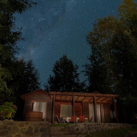 Cabañas Ayalén con vista al Lago Pucón Esterno foto