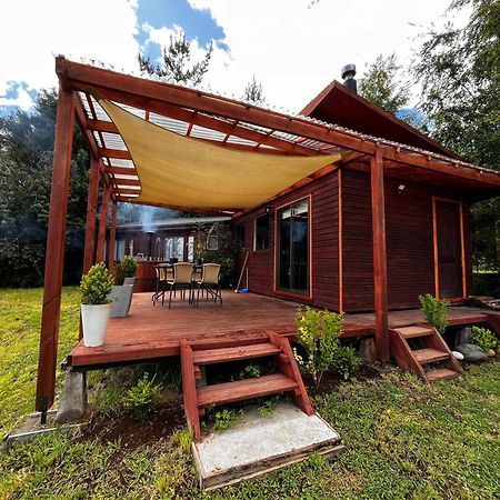 Cabañas Ayalén con vista al Lago Pucón Esterno foto