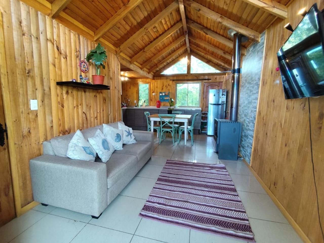 Cabañas Ayalén con vista al Lago Pucón Esterno foto
