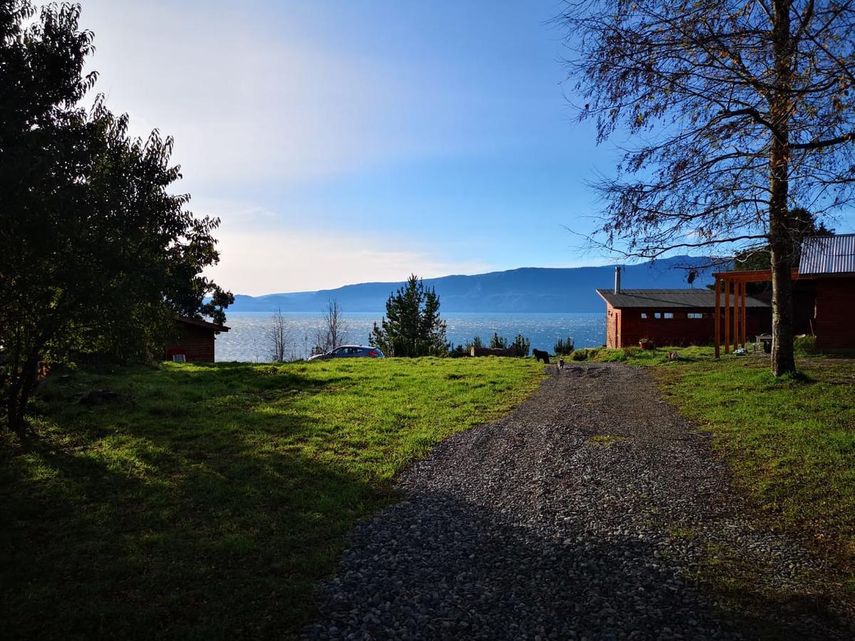 Cabañas Ayalén con vista al Lago Pucón Esterno foto