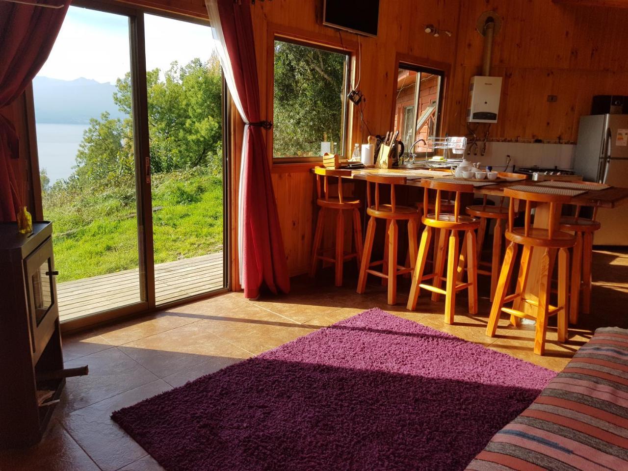 Cabañas Ayalén con vista al Lago Pucón Esterno foto